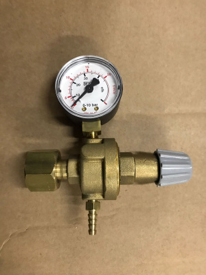 Регулятор давления  Ar/CO2 с расходомером Регулятор давления  Ar/CO2 с расходомером